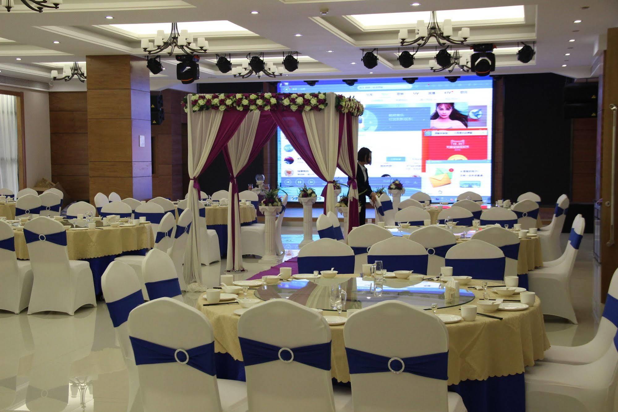 Holiday Inn Express Ordos Dongsheng By Ihg Exteriör bild