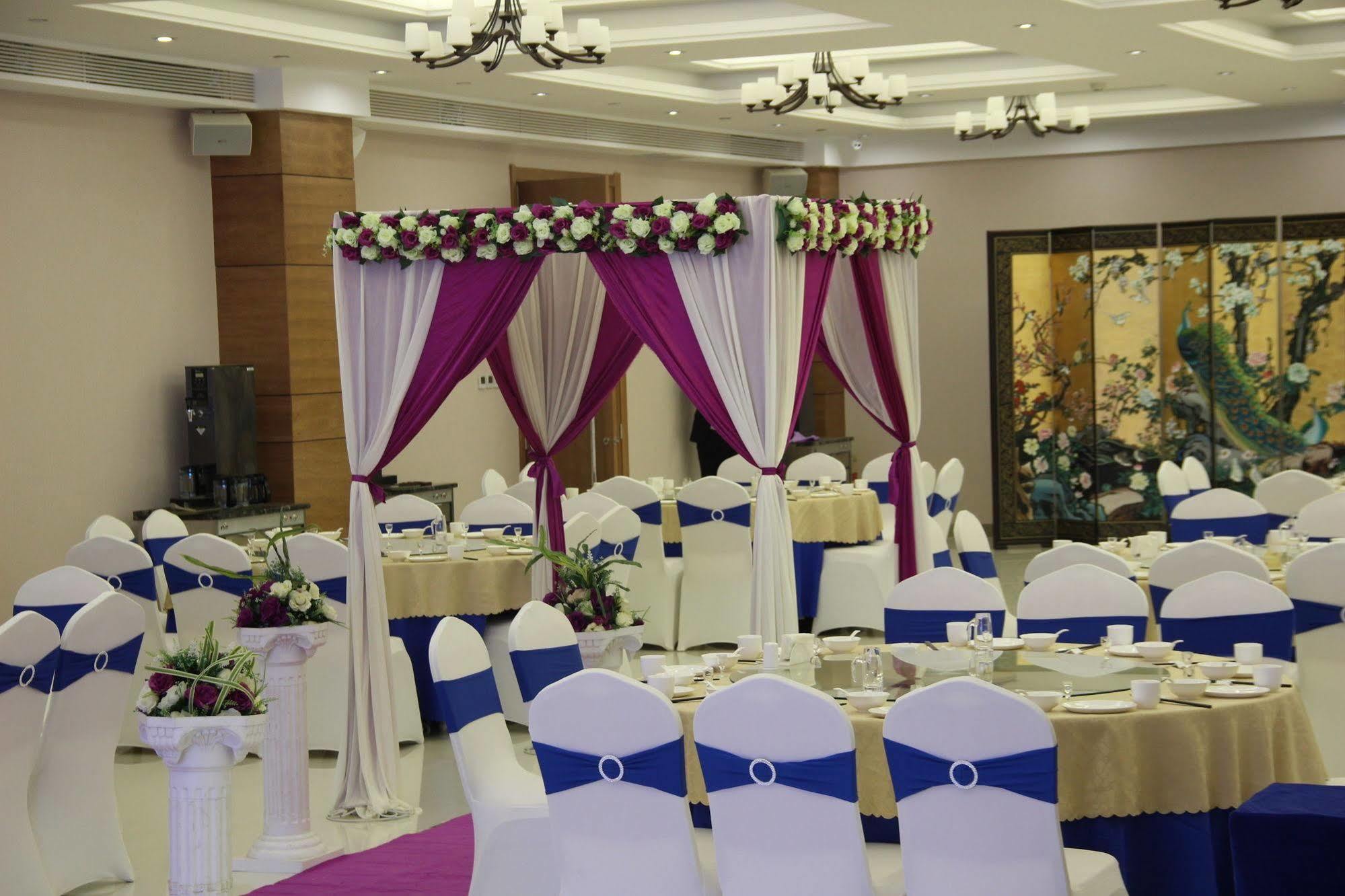 Holiday Inn Express Ordos Dongsheng By Ihg Exteriör bild